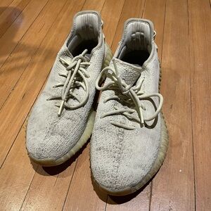Adidas Yeezy Boost